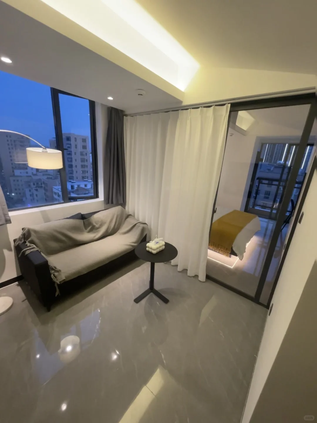 深圳一室一厅 带阳台1700 民用水电 可短租