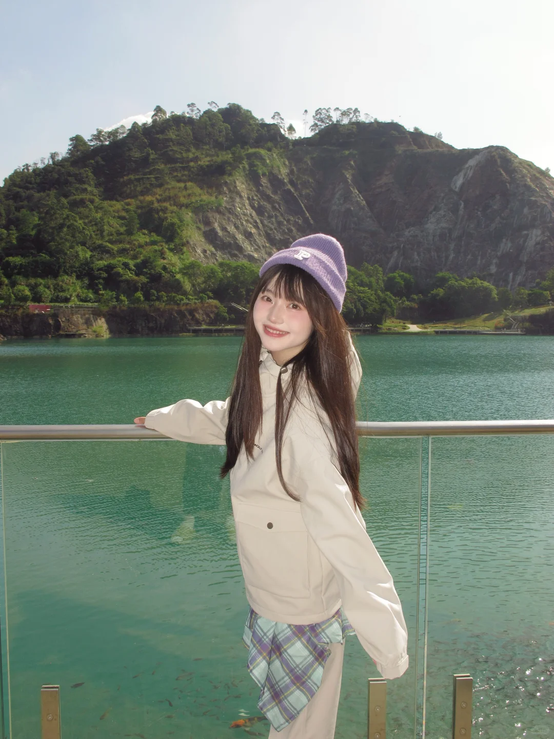 😭被晴天下的东莞“小九寨沟”美哭了！