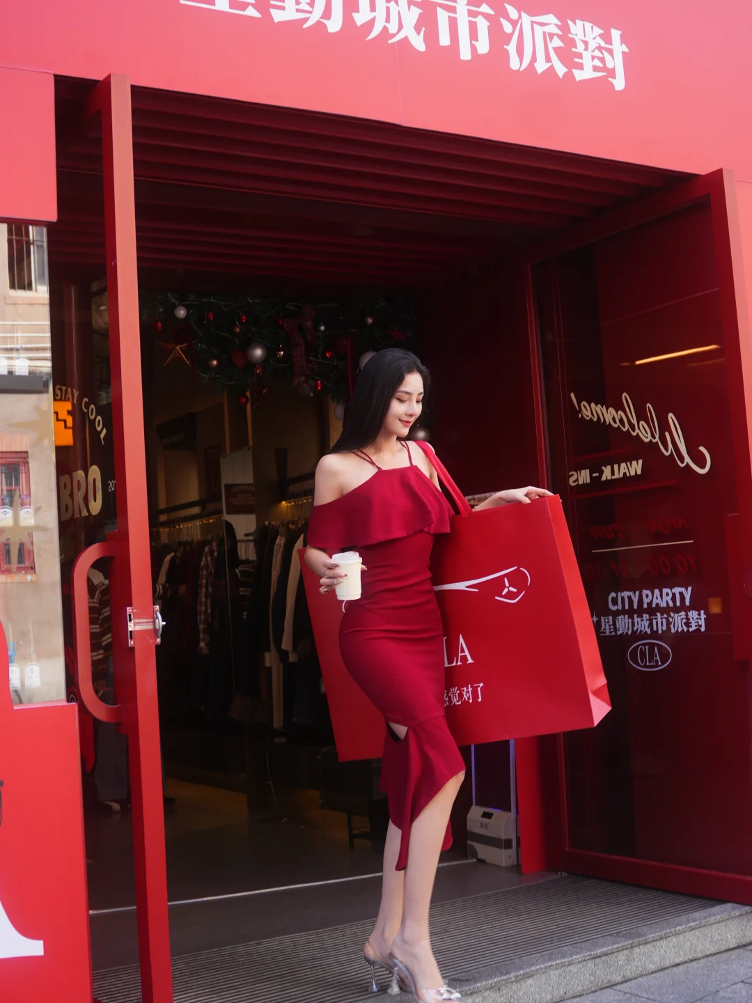 夫妻扔下娃炸街广州东山口♥️👻这感觉就对了