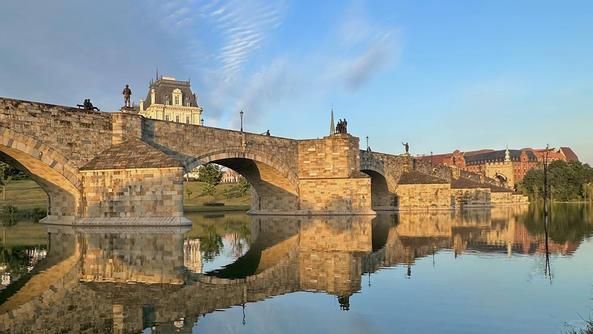 🕌 东莞版的“欧洲小镇”，满满的异国情调