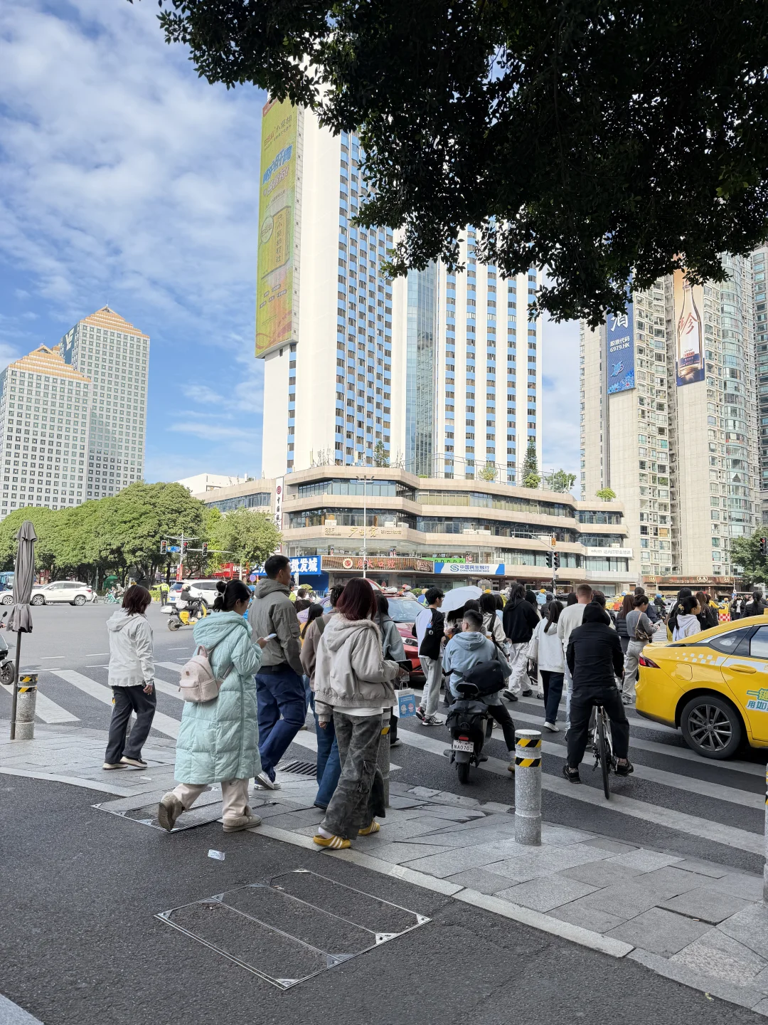 2025年11月20日广州穿什么