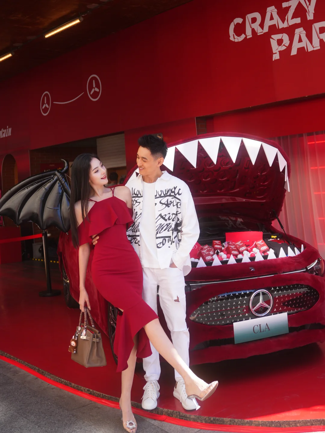 夫妻扔下娃炸街广州东山口♥️👻这感觉就对了