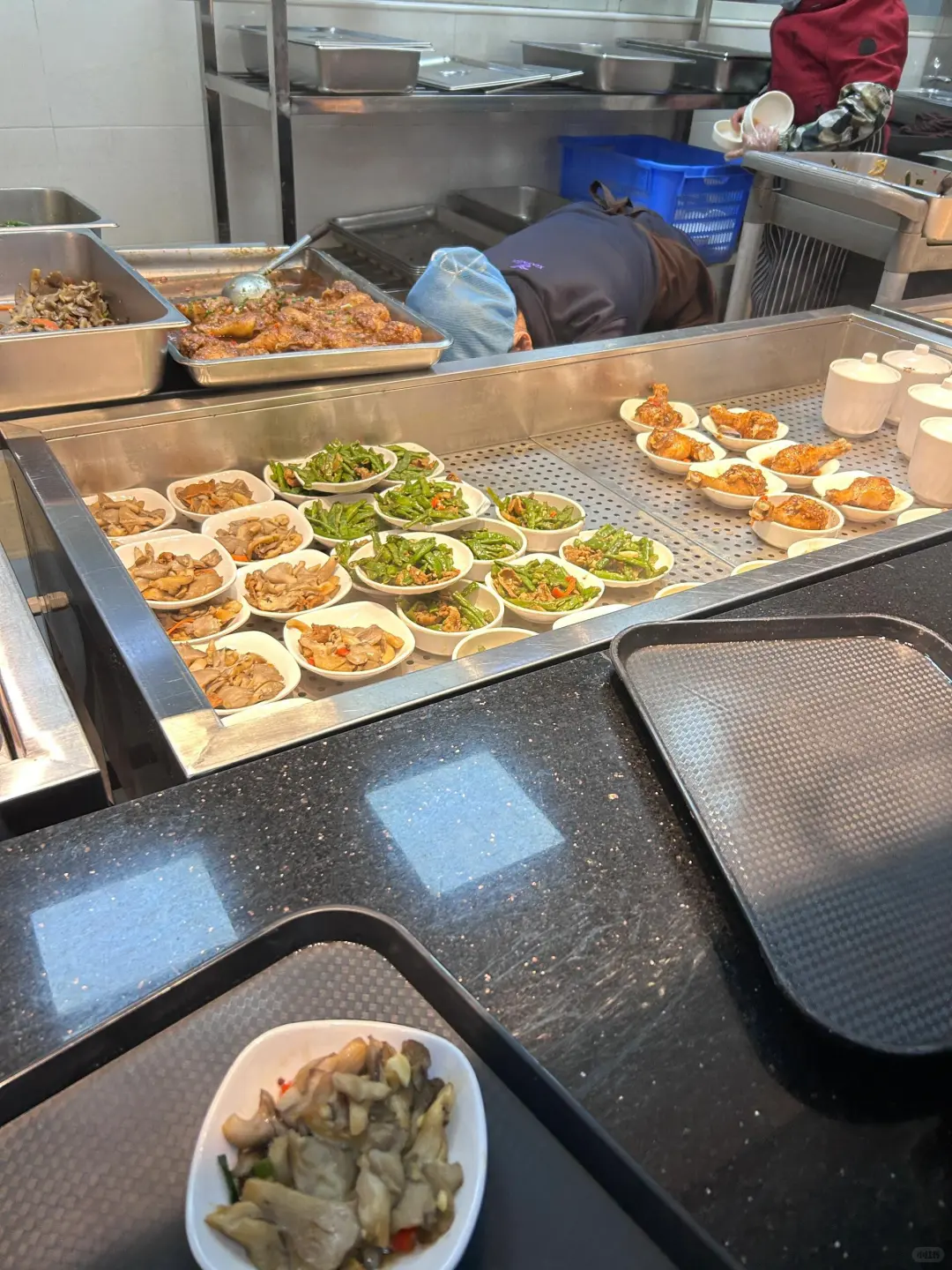 东莞神仙工厂！女生打工党闭眼冲✨