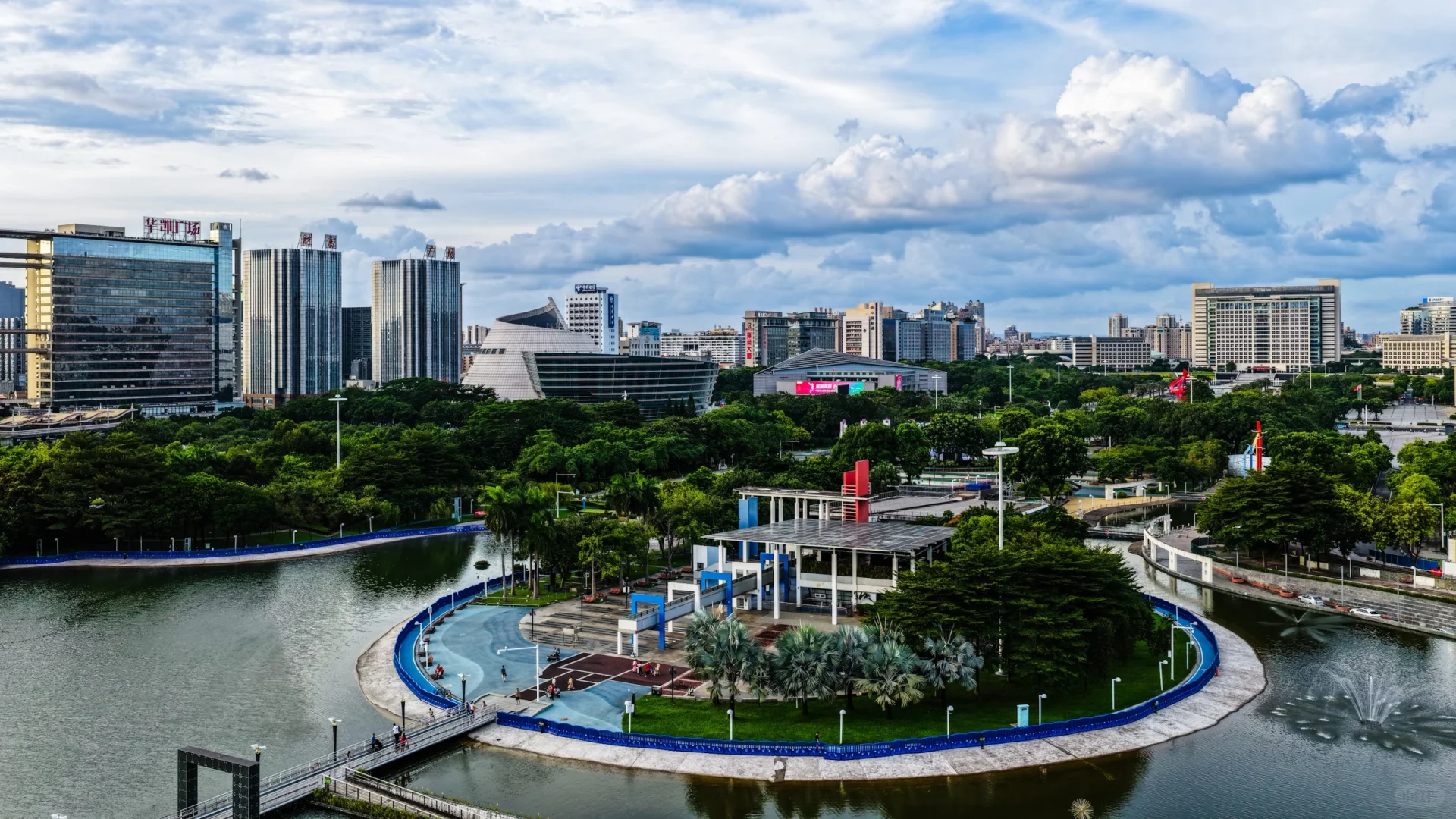 东莞的天际线和城市建筑群