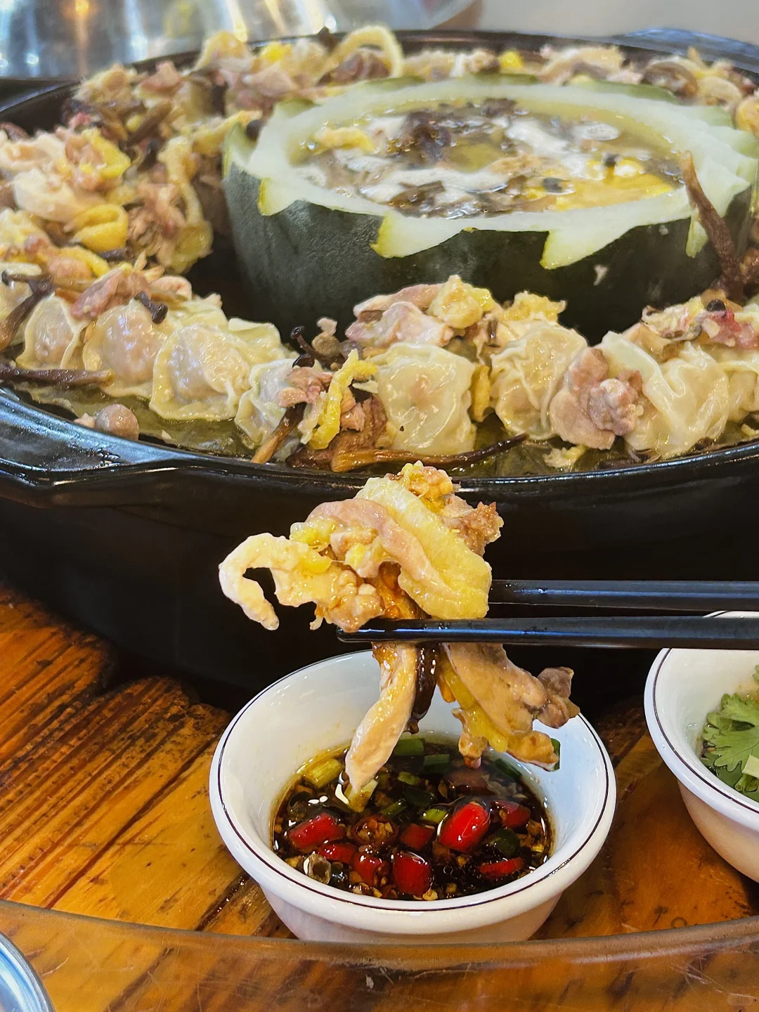 广州花都老字号冬瓜盅桑拿鸡！这波养生局…