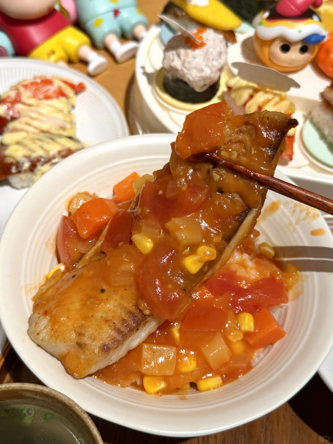 广州新的！！蜡笔小新主题寿司店！ 好可爱啊