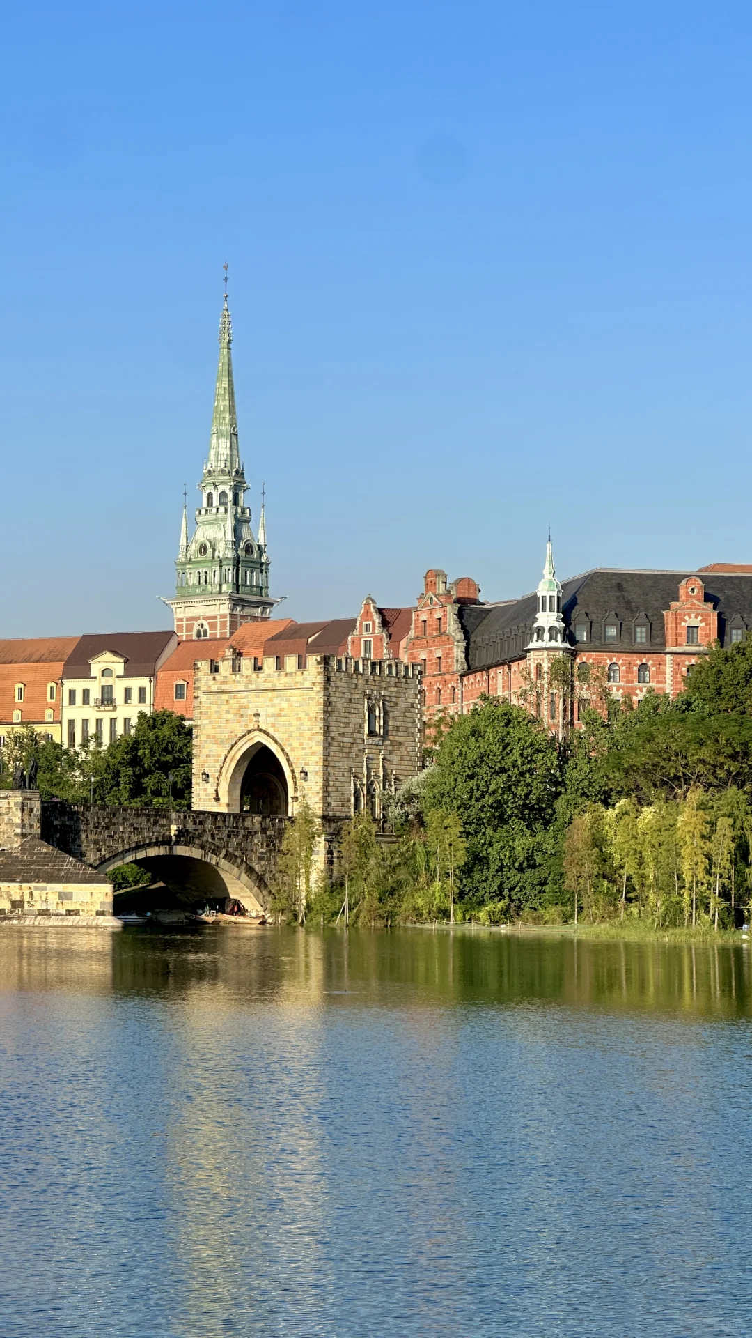 🕌 东莞版的“欧洲小镇”，满满的异国情调