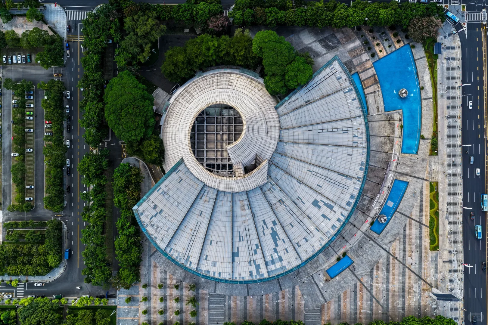 东莞的天际线和城市建筑群