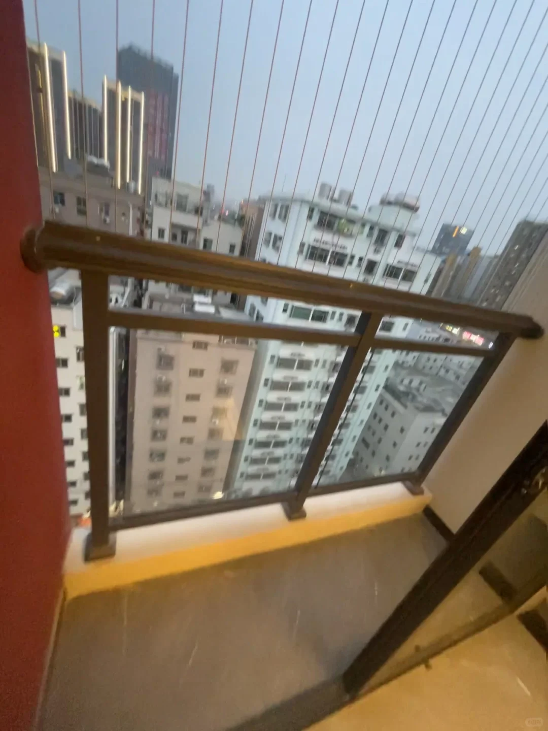 深圳一室一厅 带阳台1700 民用水电 可短租