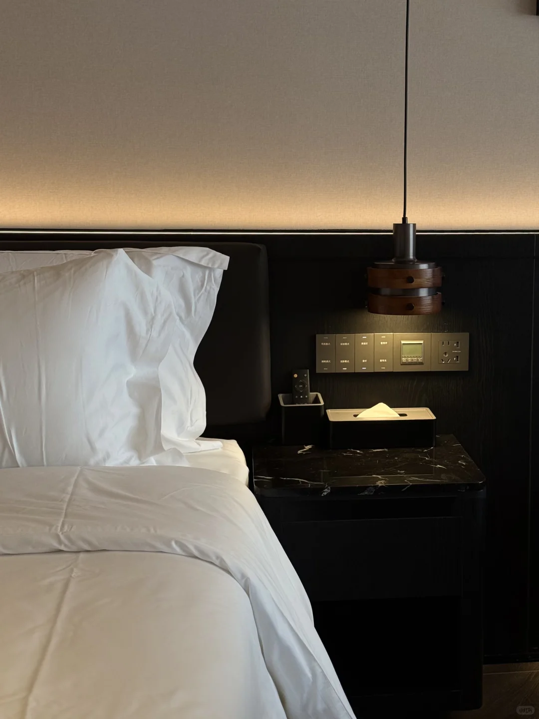 东莞新开的！有浴缸🛁的酒店！！好chill~