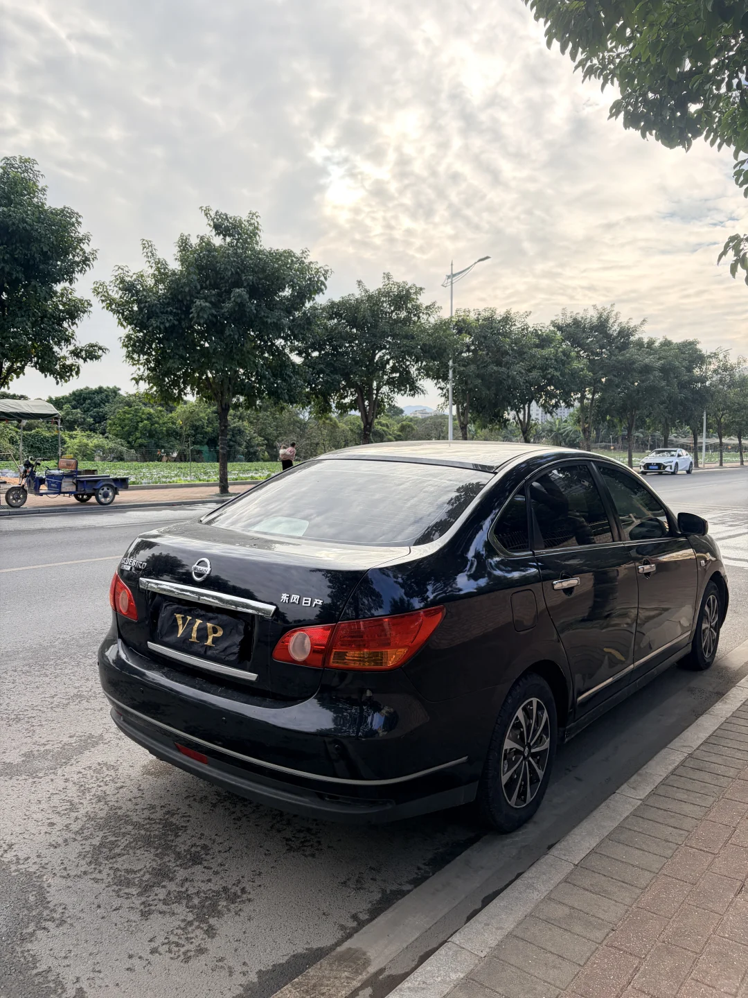 全款8800，日产轩逸自动挡，东莞看车