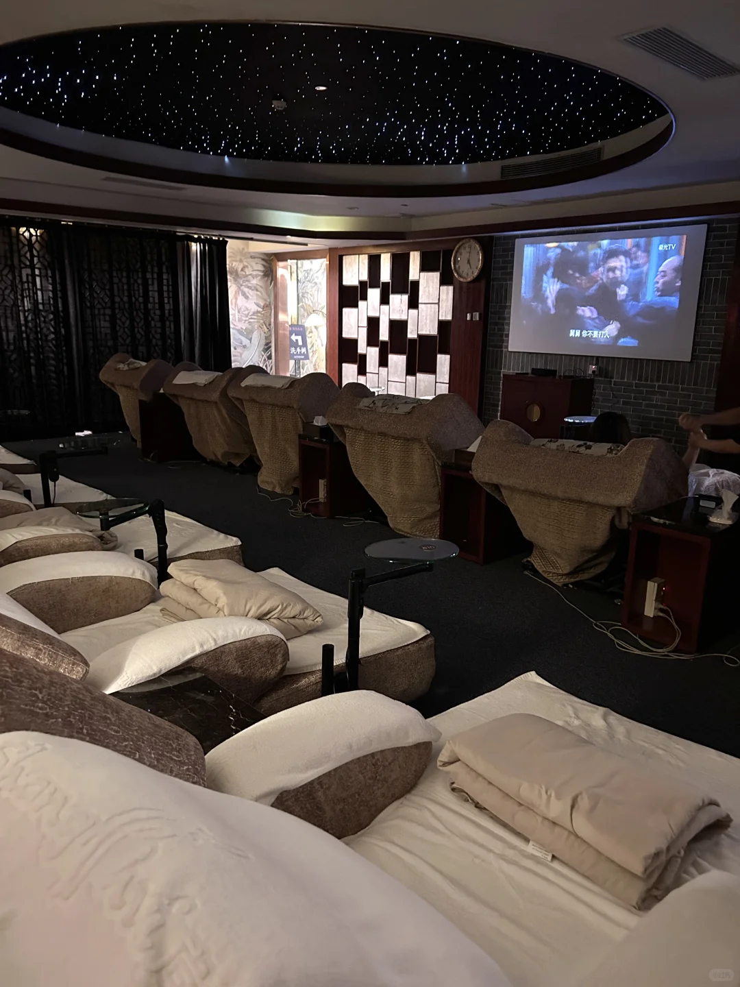 东莞已经进化成这样了吗。。。🥹🥹🥹