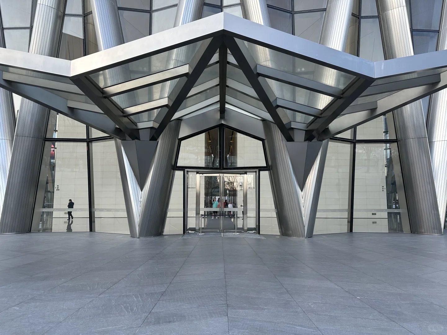 晶莹剔透的深圳湾