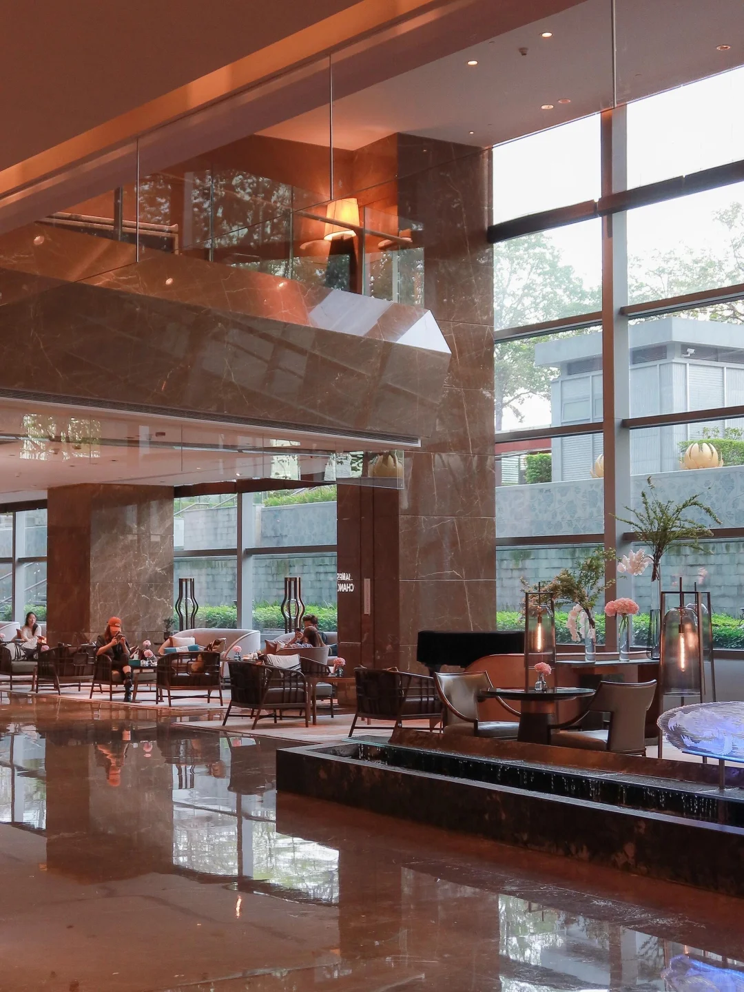 还有人去深圳吗？（11.18-12.31）急出深圳酒店