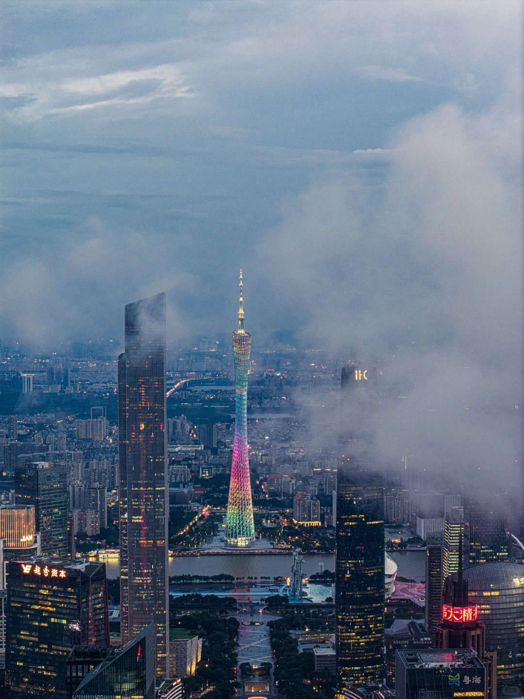 广州塔超过东京塔有可能｜航拍竖屏版