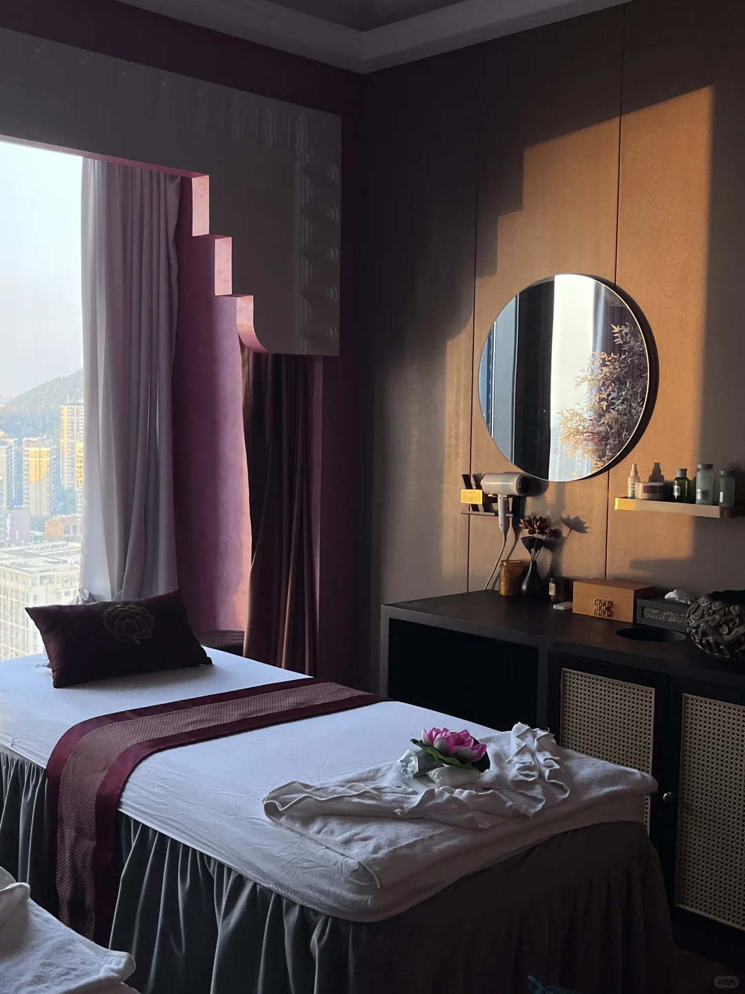 东莞高空宝藏🇹🇭泰式𝙨𝙥𝙖俯瞰城市太绝了