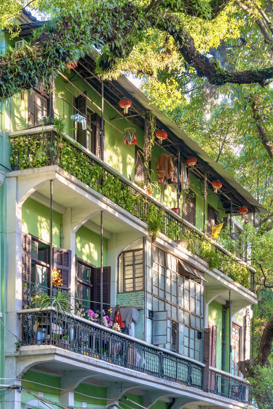 以为广州塔很美了，直到我去了广州沙面‼️