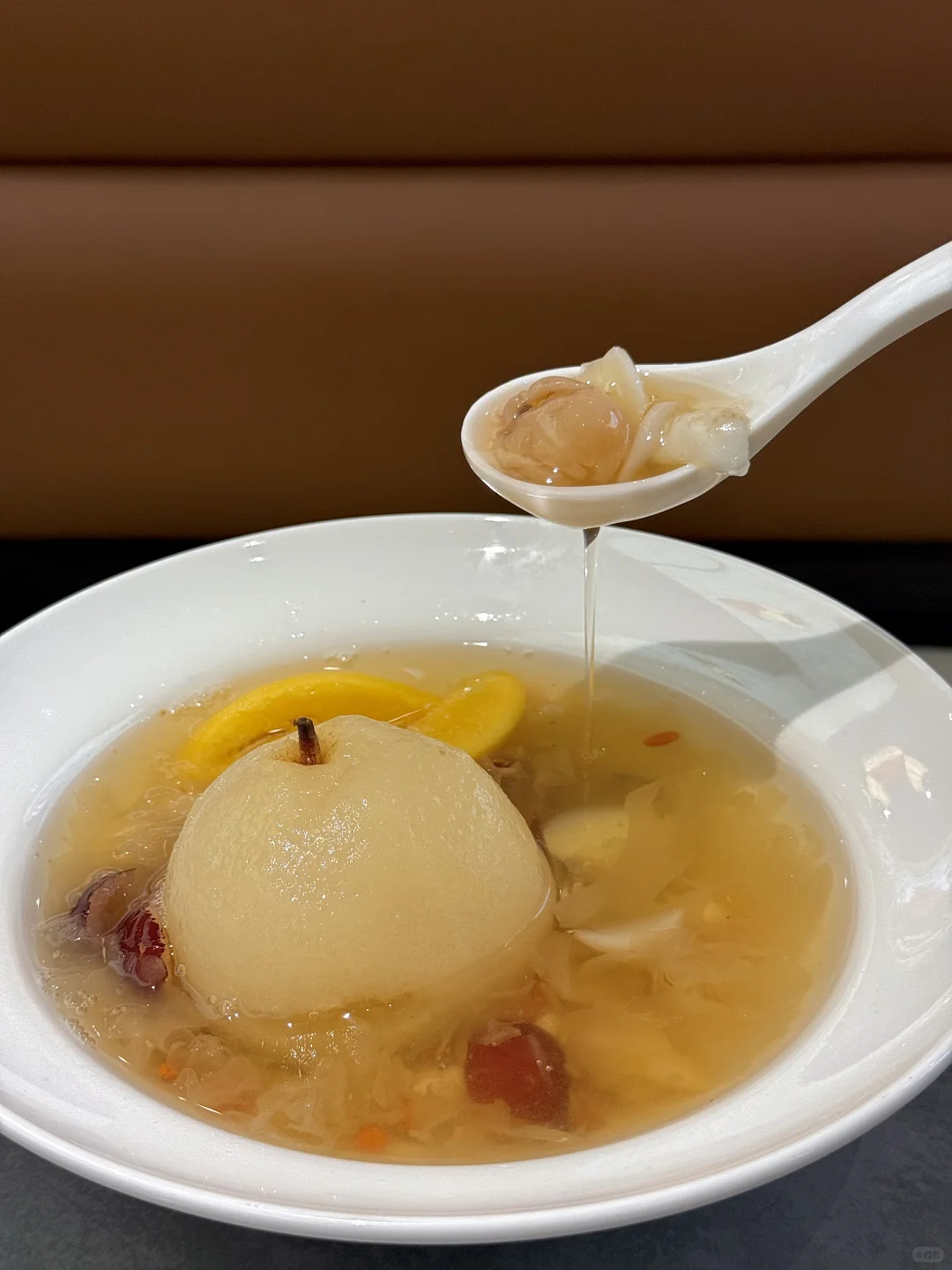 在广州！真的不能没有东北铁锅炖。。。