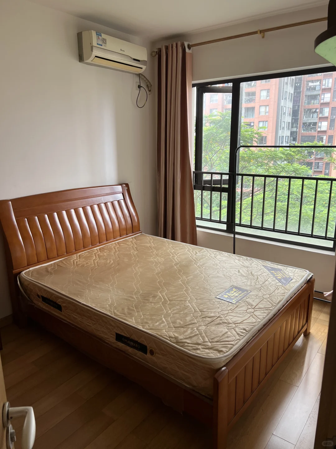 东莞南城金悦香树蹲一个合租室友