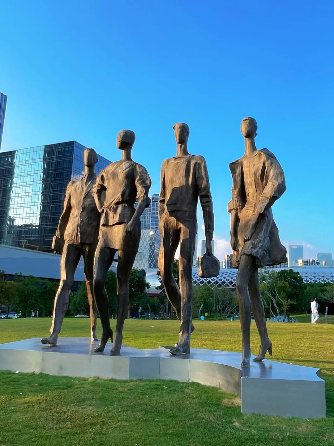 深圳‼️绝了，这是什么建筑……