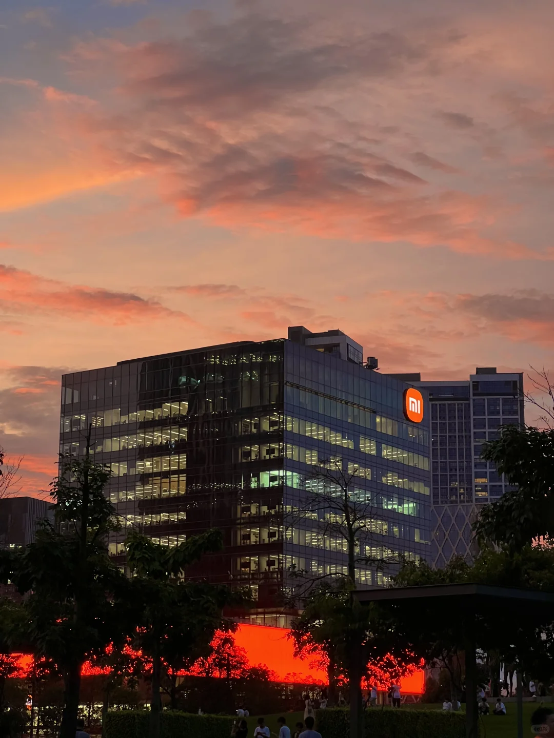 今日深圳湾火烧云🌇 评论区交换你拍的🥂