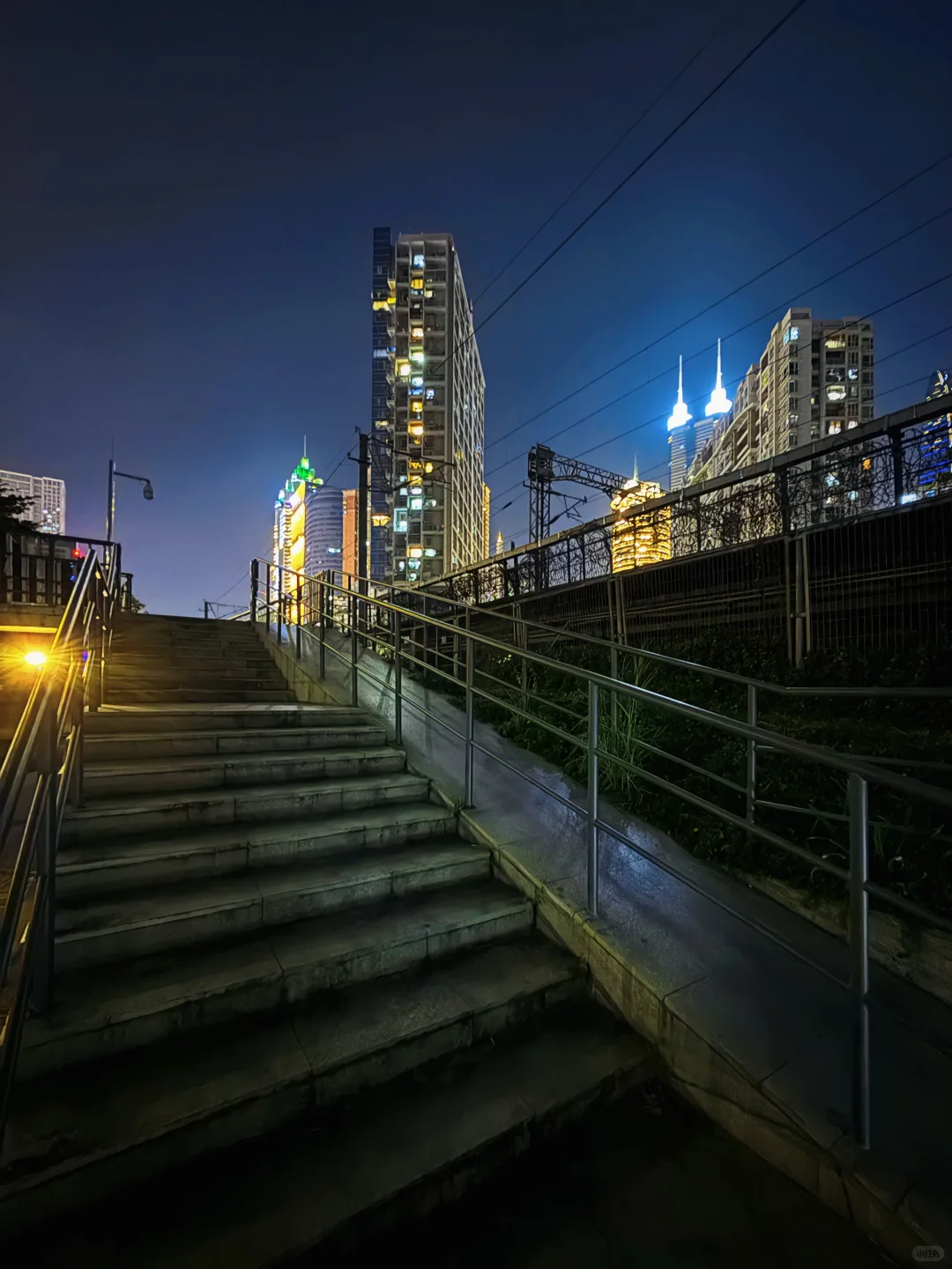 东门老街：深圳的烟火江湖🌶️