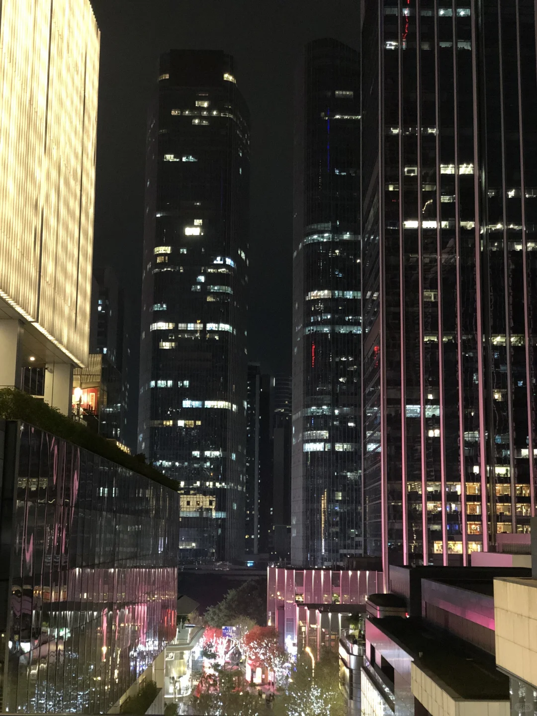 深圳满足了我对大都市一直以来的幻想