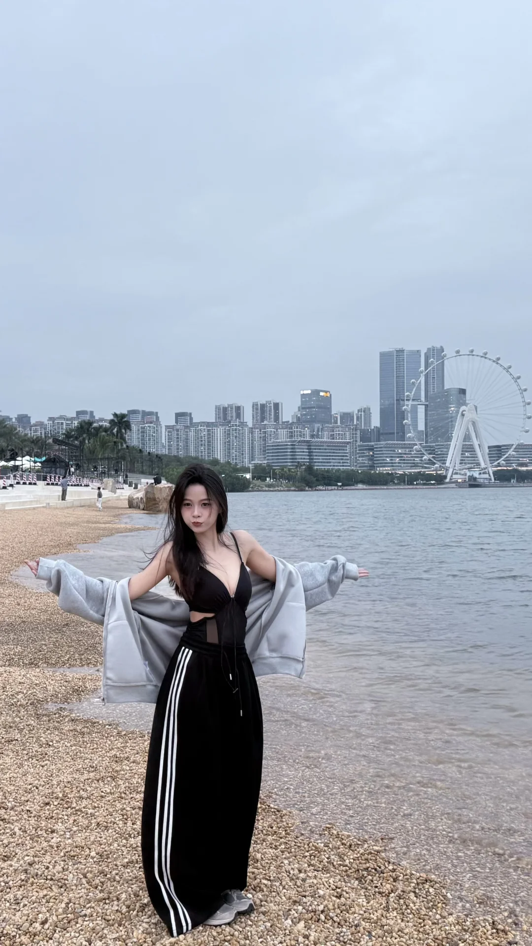 前海石公园 ，今天天气不太好没能看到日落🌅