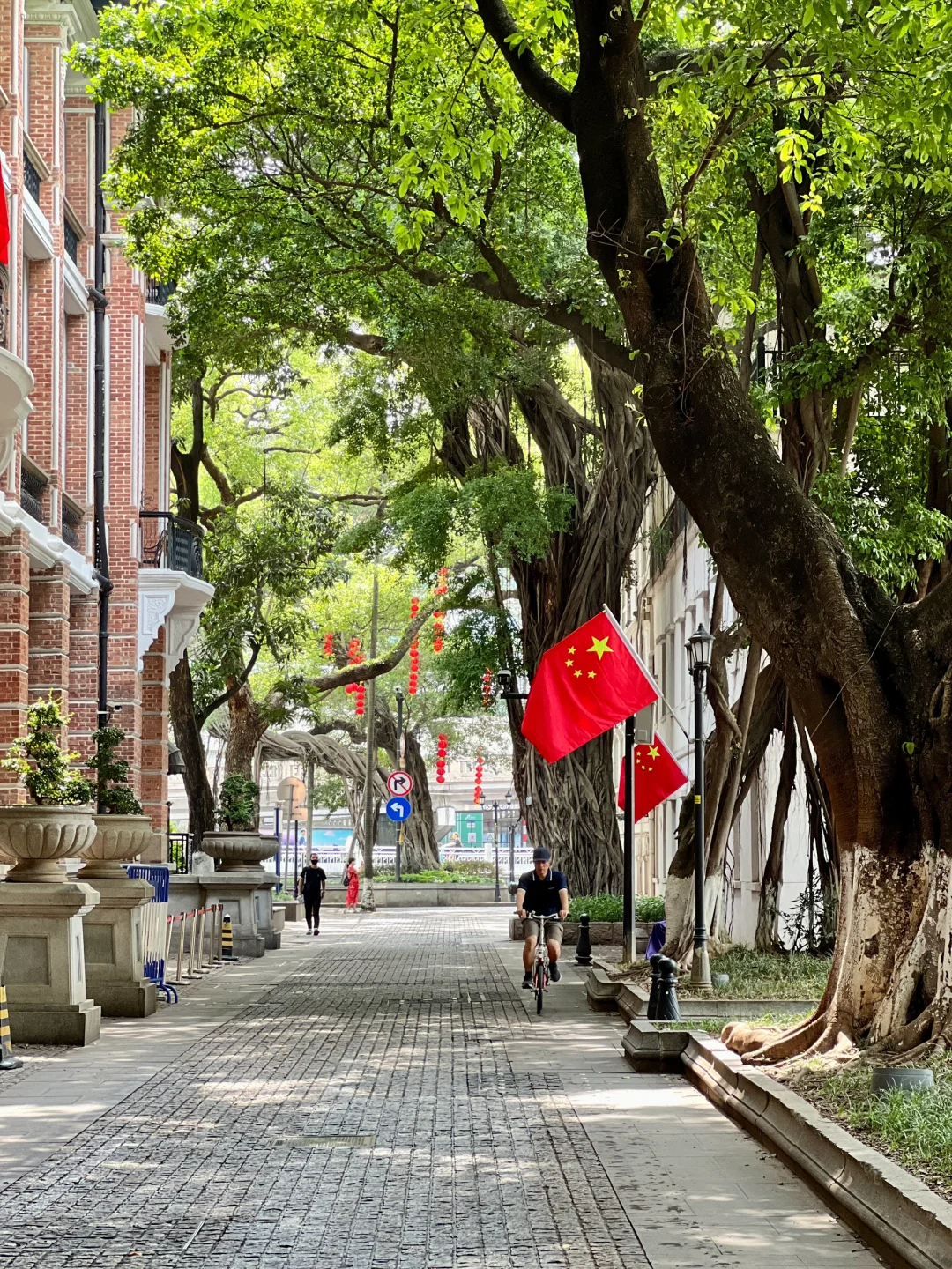 广州让我觉得反差感很大的城市