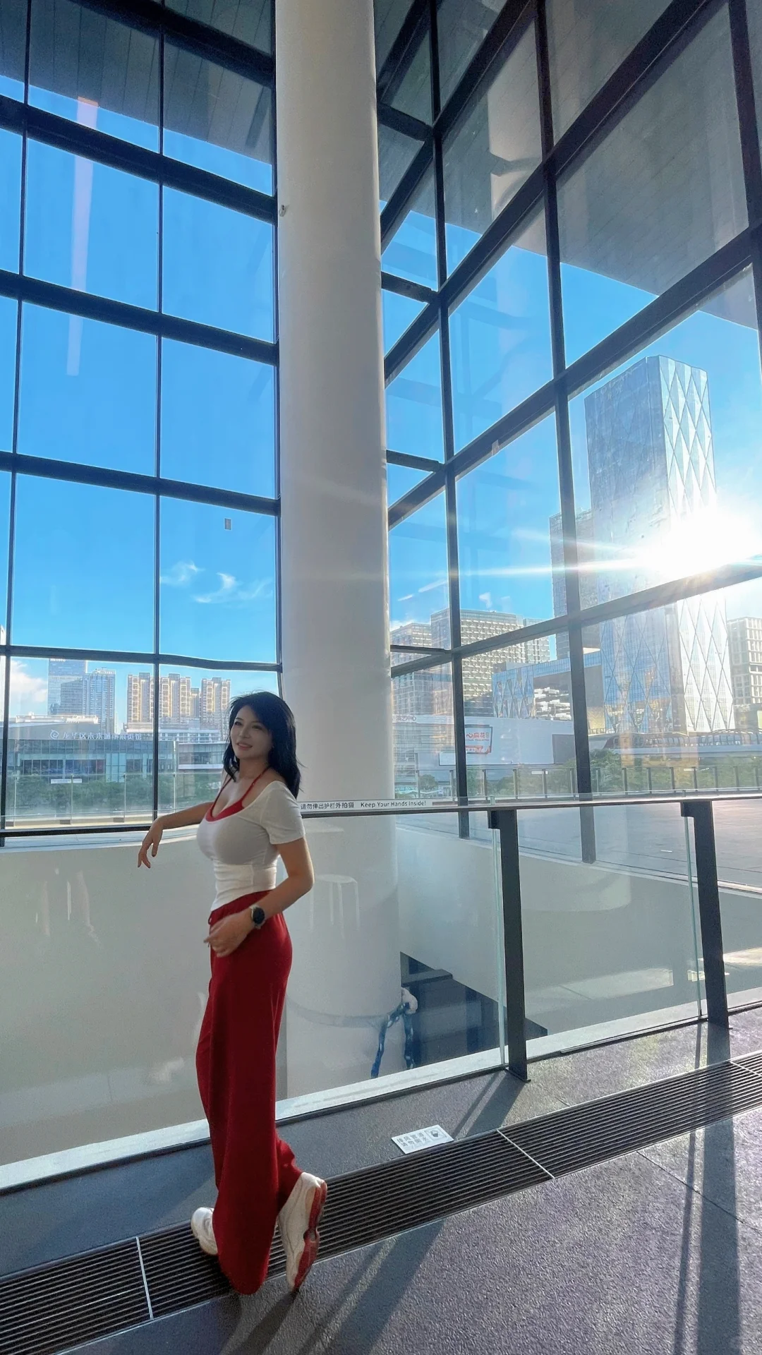 深圳美术馆新馆｜在艺术的“人间剧场”里玩