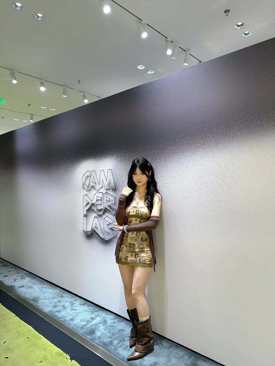 深圳万象天地 巨人展