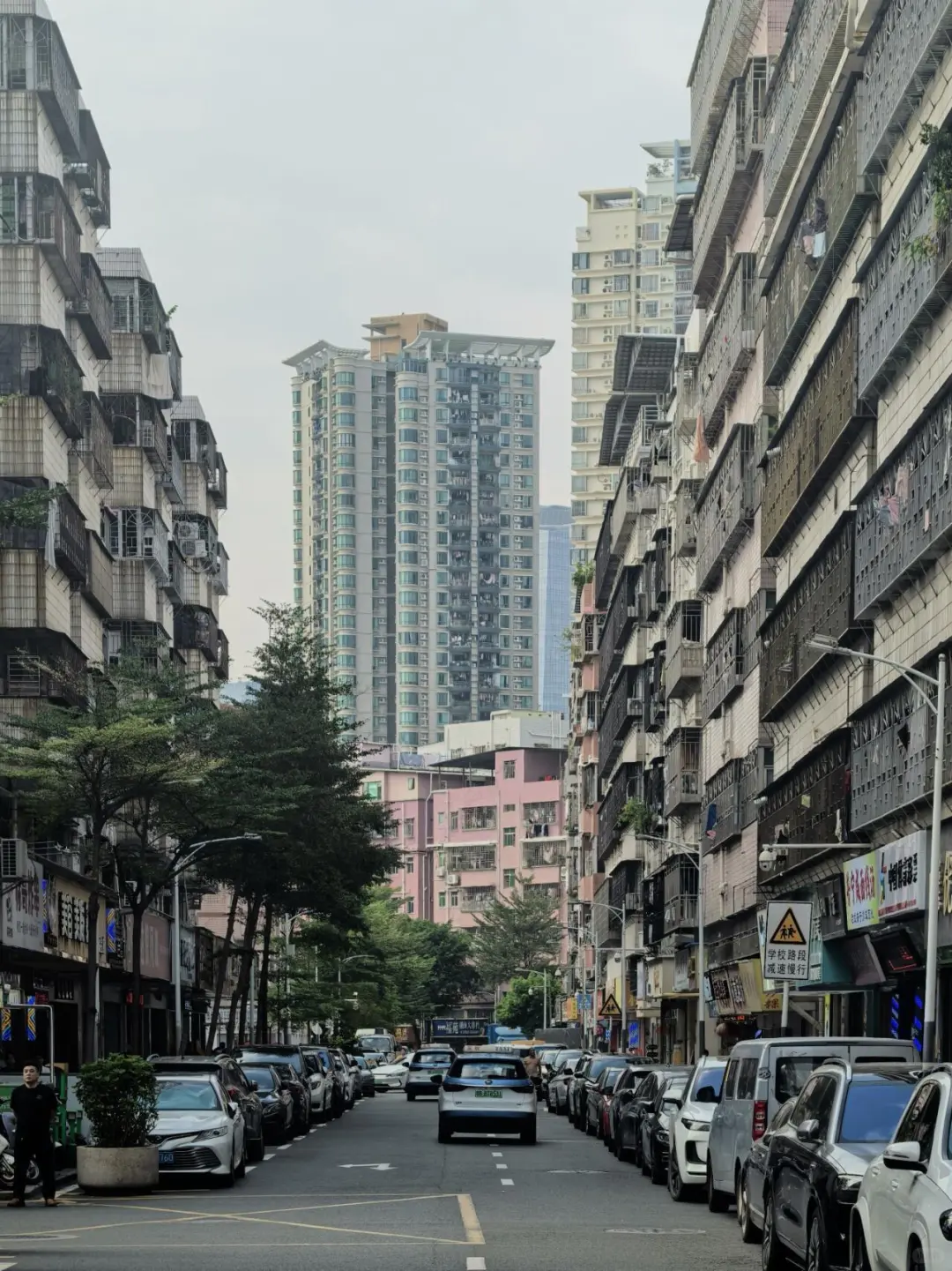 深圳福田村…第一次来的人都会感到震撼…