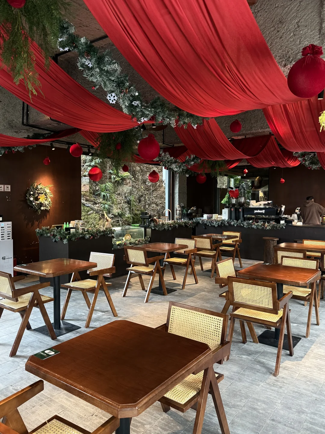 又到圣诞🎄东莞已提前进入圣诞