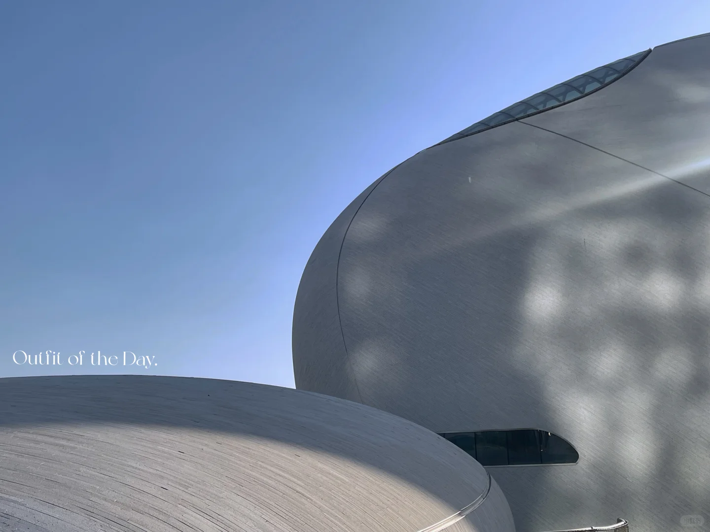 Plog｜📍深圳湾.体验石质里的 AirPods