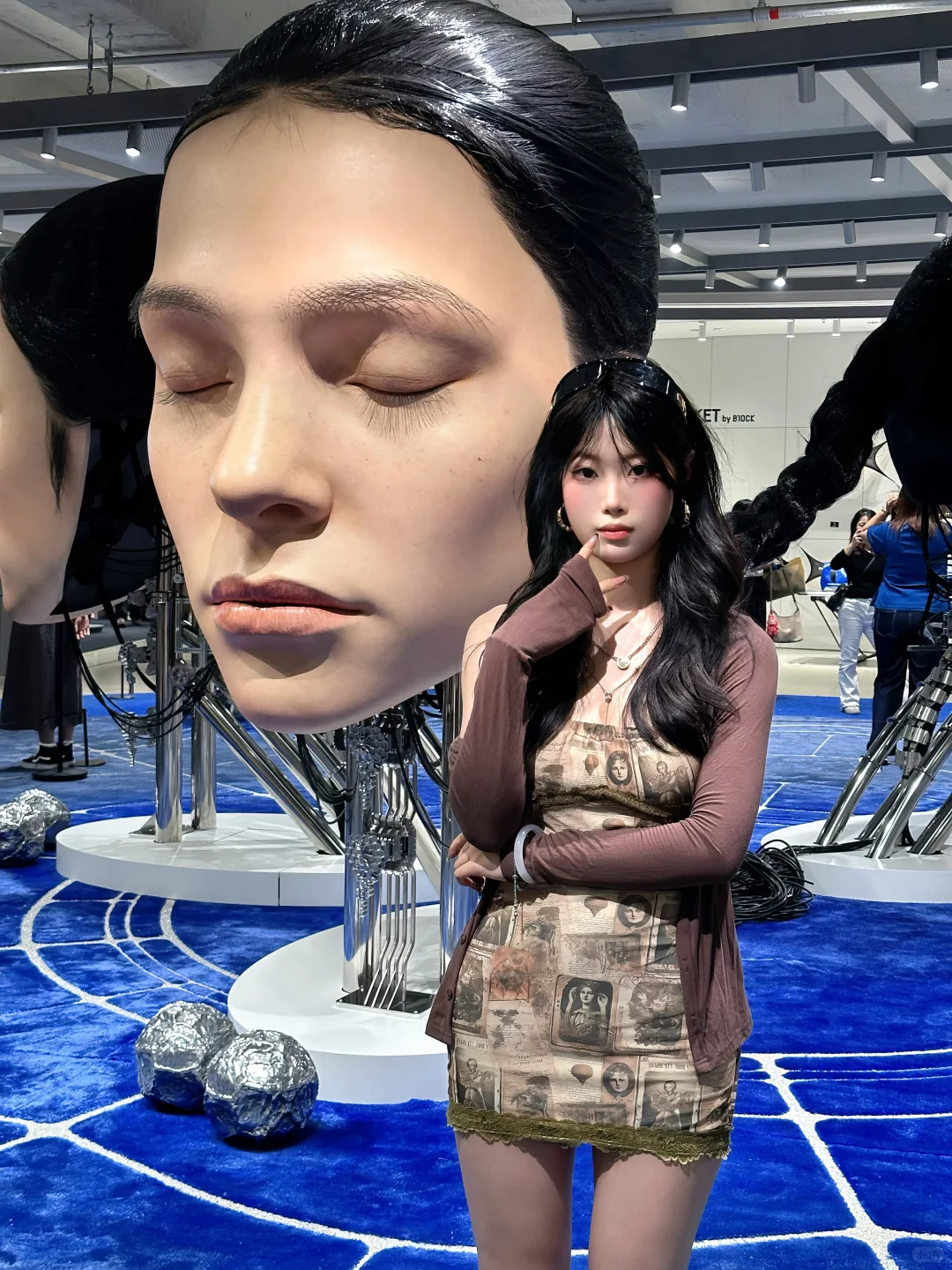 深圳万象天地 巨人展