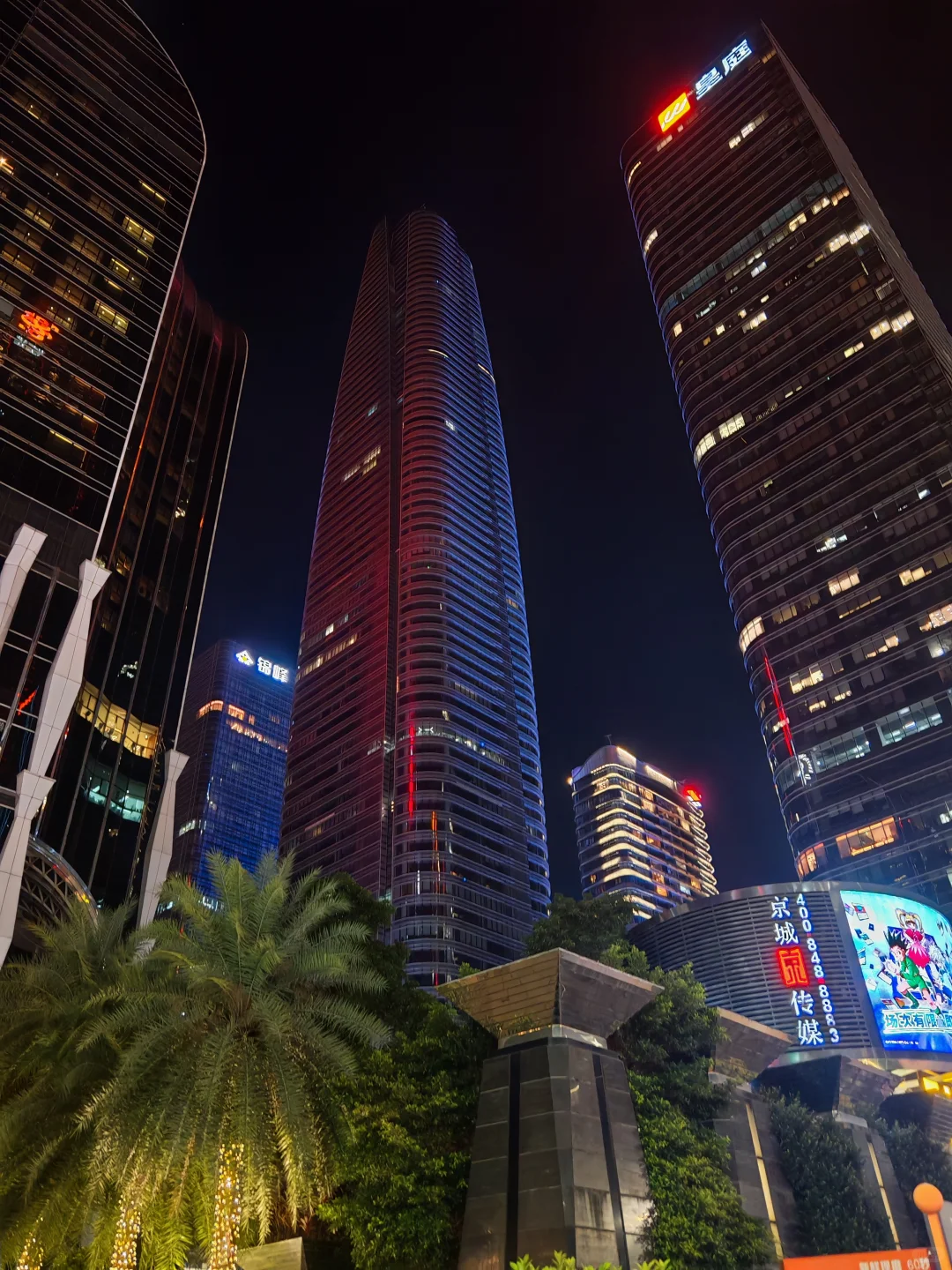 这大概就是深圳吧！真实的赛博朋克✨✨