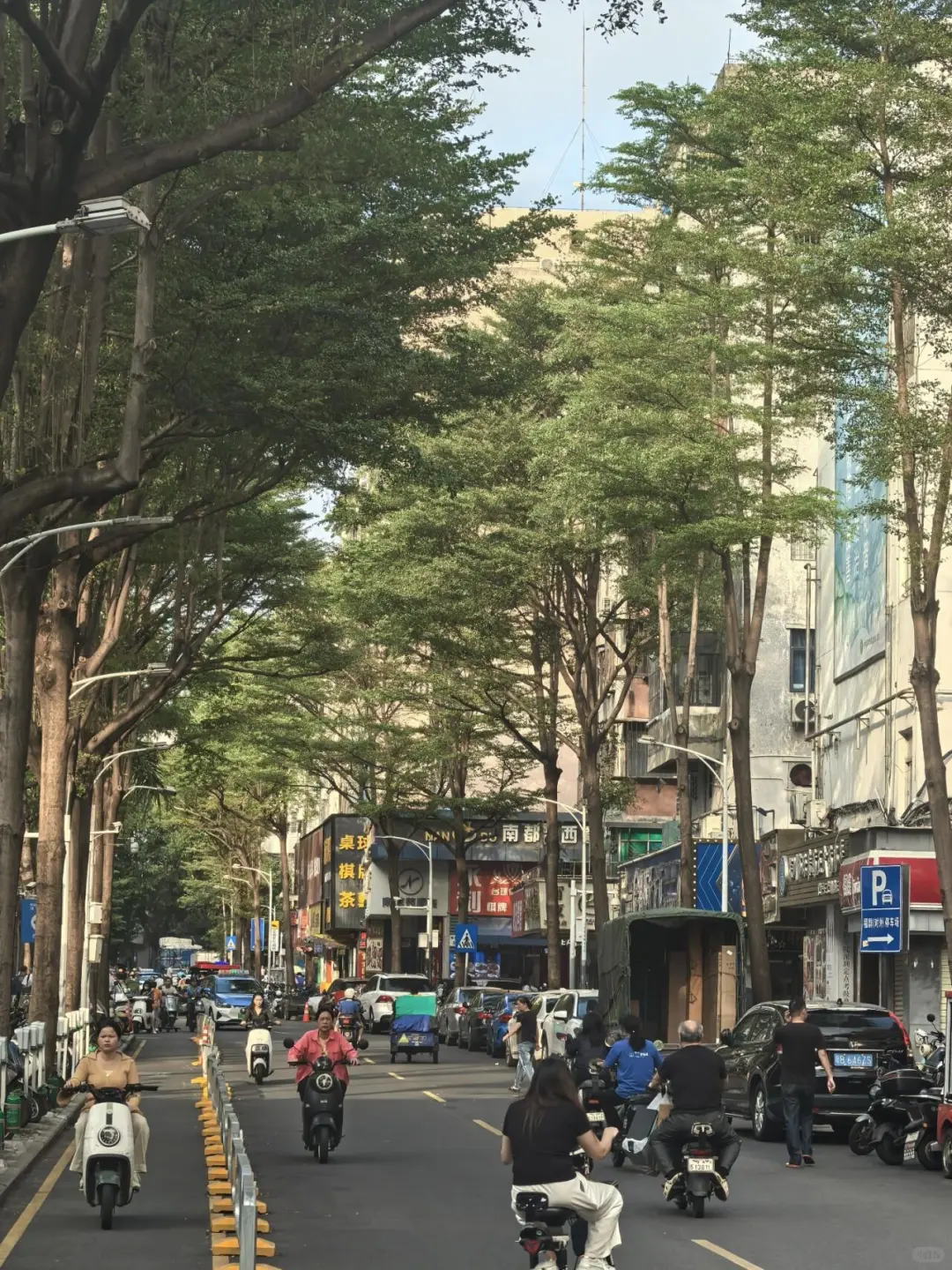 深圳福田村…第一次来的人都会感到震撼…