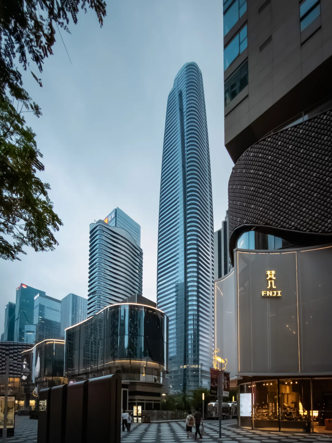 深圳citywalk｜好喜欢这条赛博摩登夜游路线