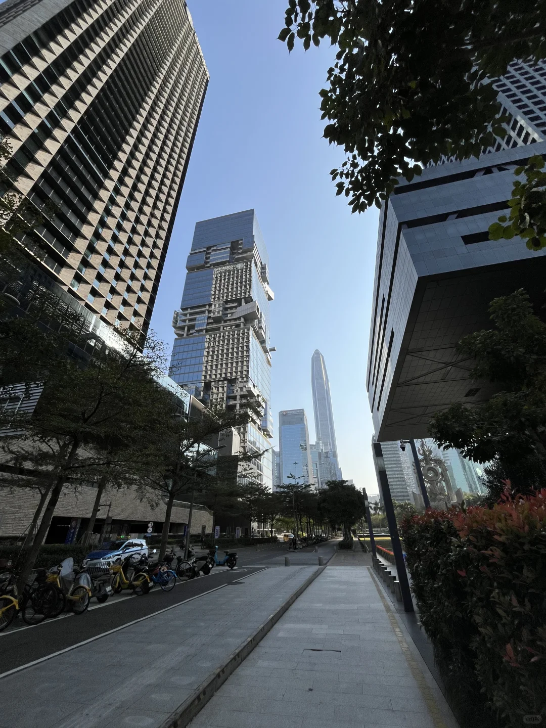 这里是深圳最繁华的地段 真的太震撼了！