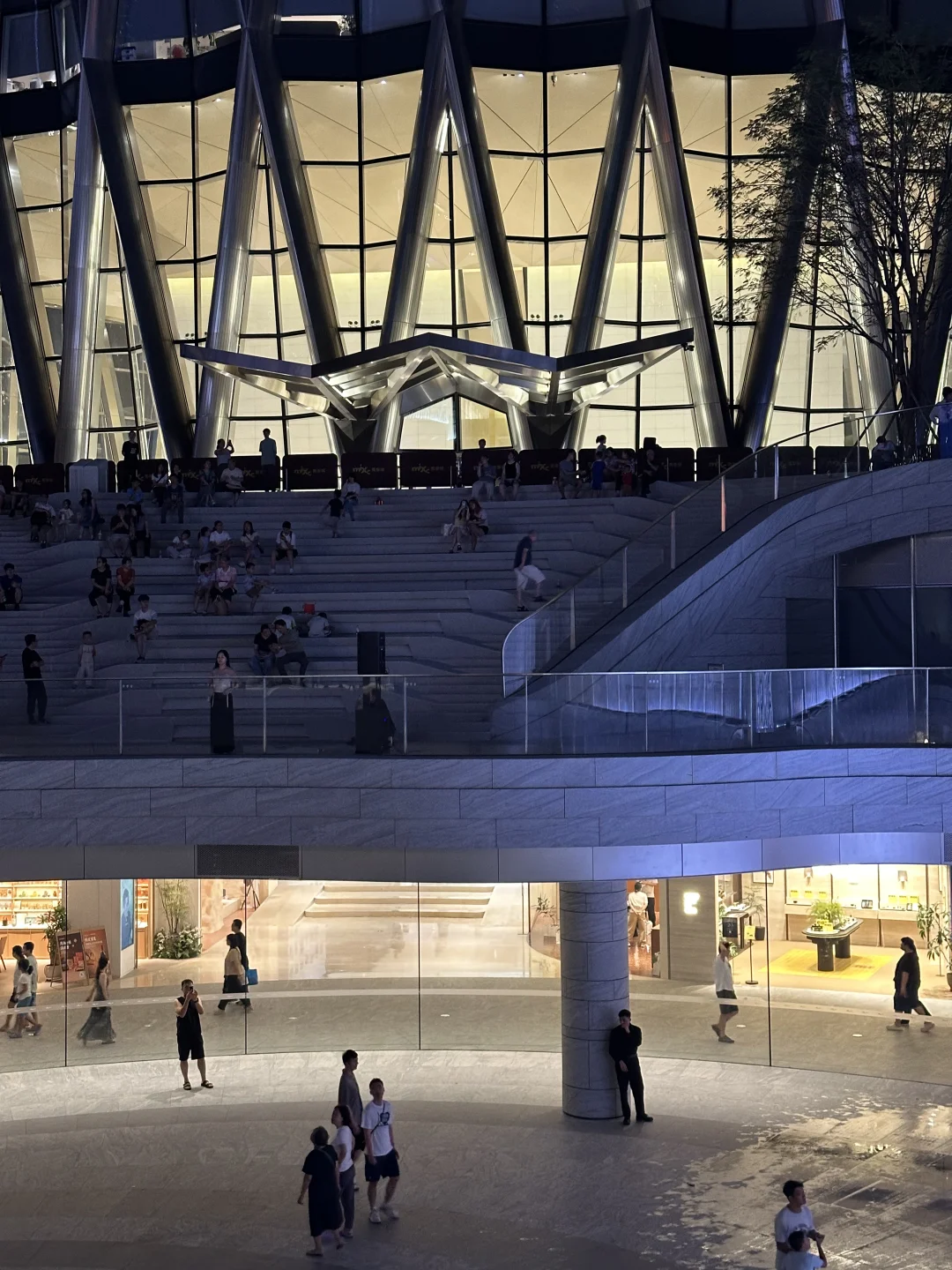 深圳湾万象城是真正的国际化商圈