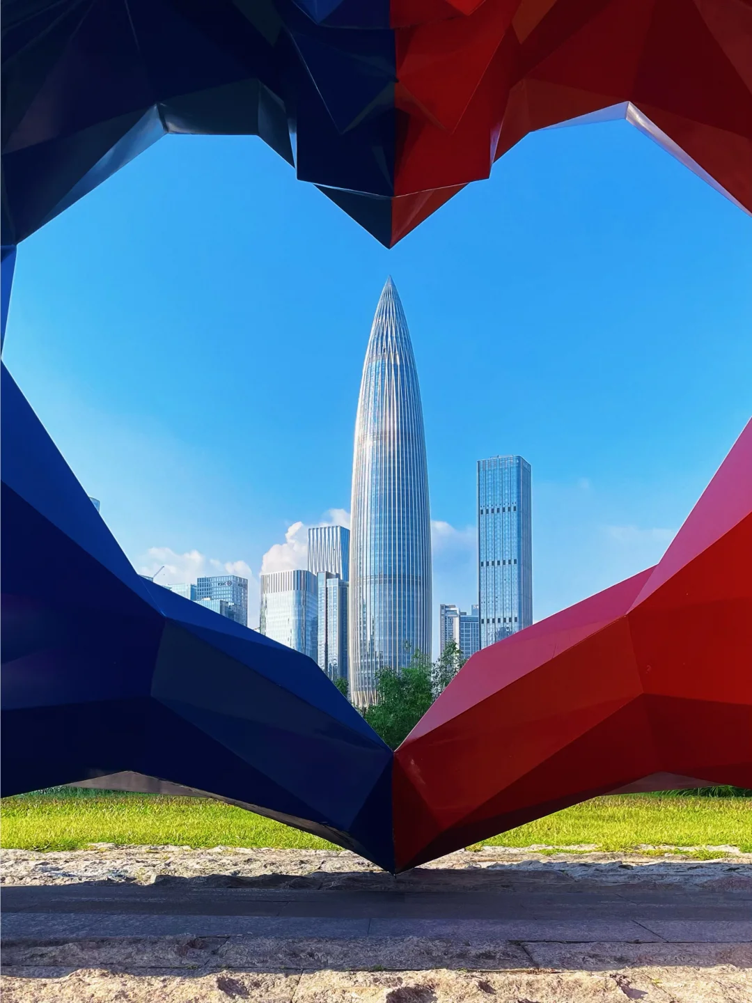 深圳‼️绝了，这是什么建筑……