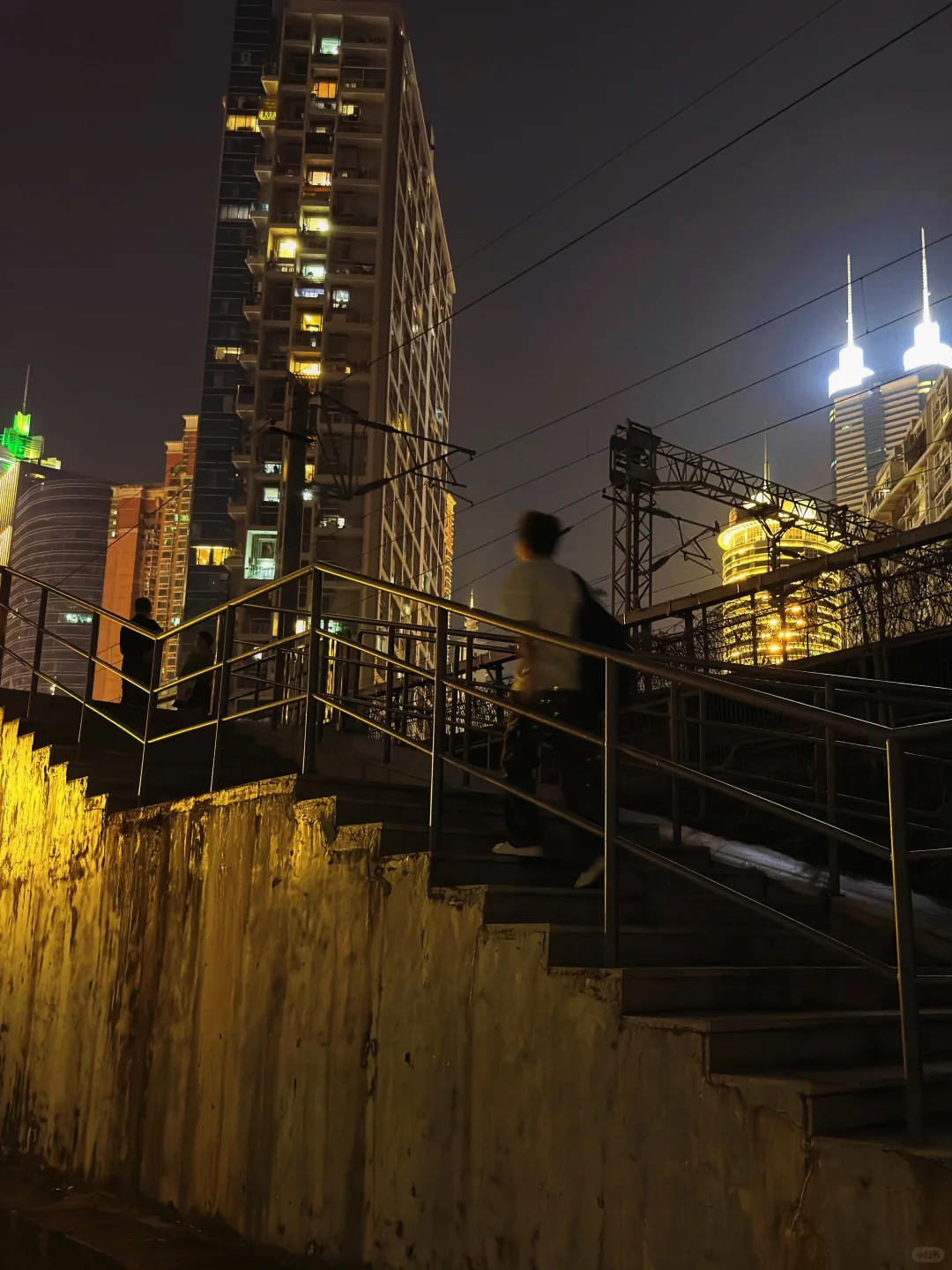 东门老街：深圳的烟火江湖🌶️