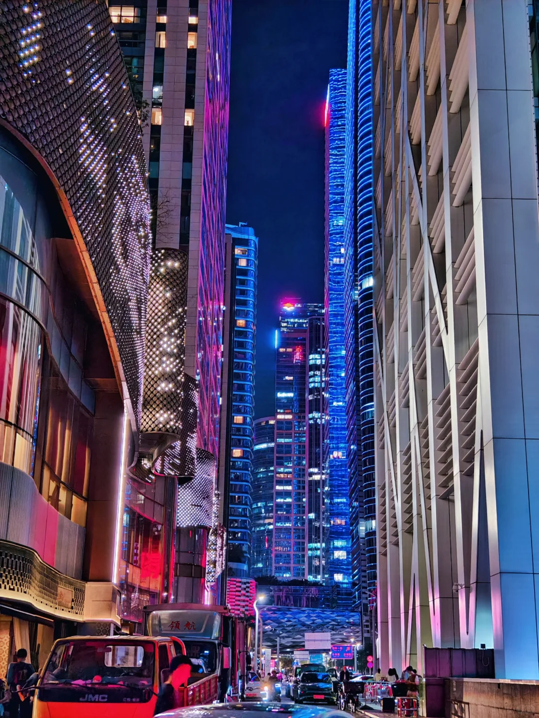 🌃✨深圳CBD夜游天花板！福田卓悦中心夜