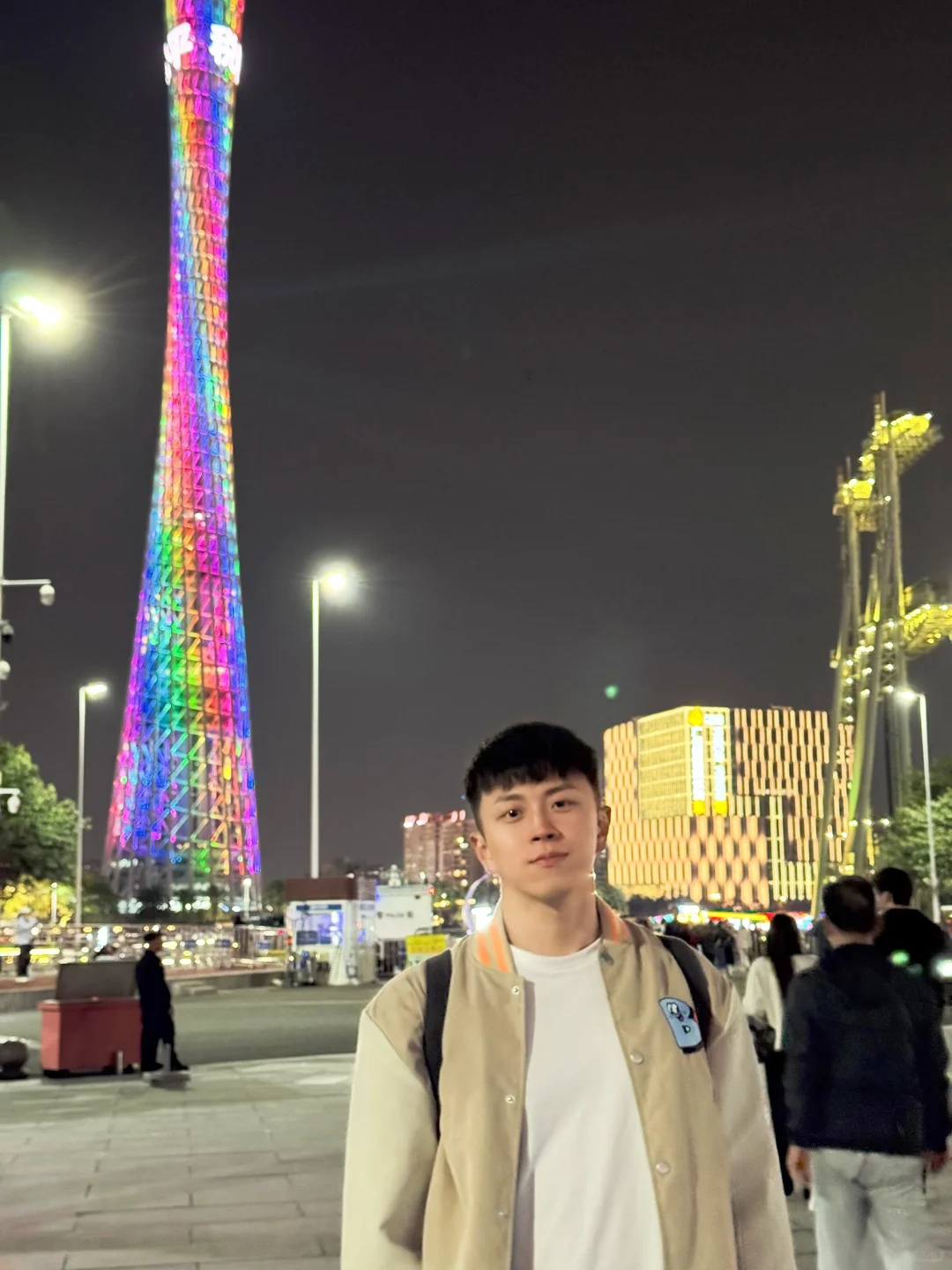 🇨🇳住在广州，行走在热爱里🧳