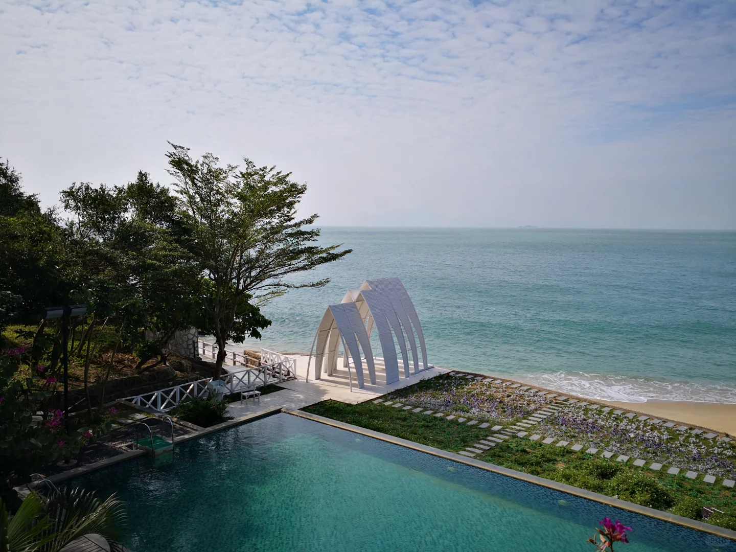 深圳还是太低调了，深圳的海景就是国内顶级