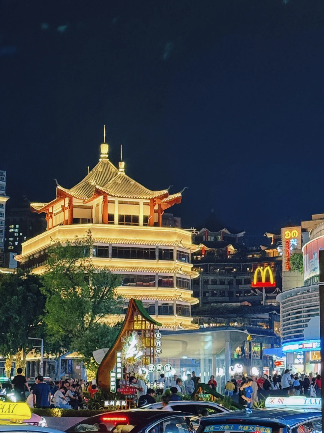 东门老街：深圳的烟火江湖🌶️