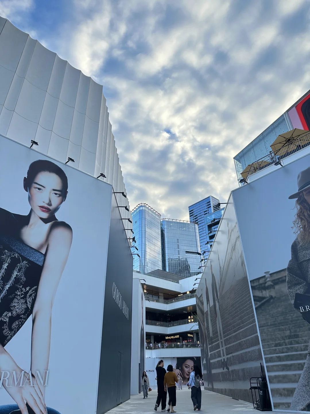 湾万不愧是世界级街区太好逛啦！