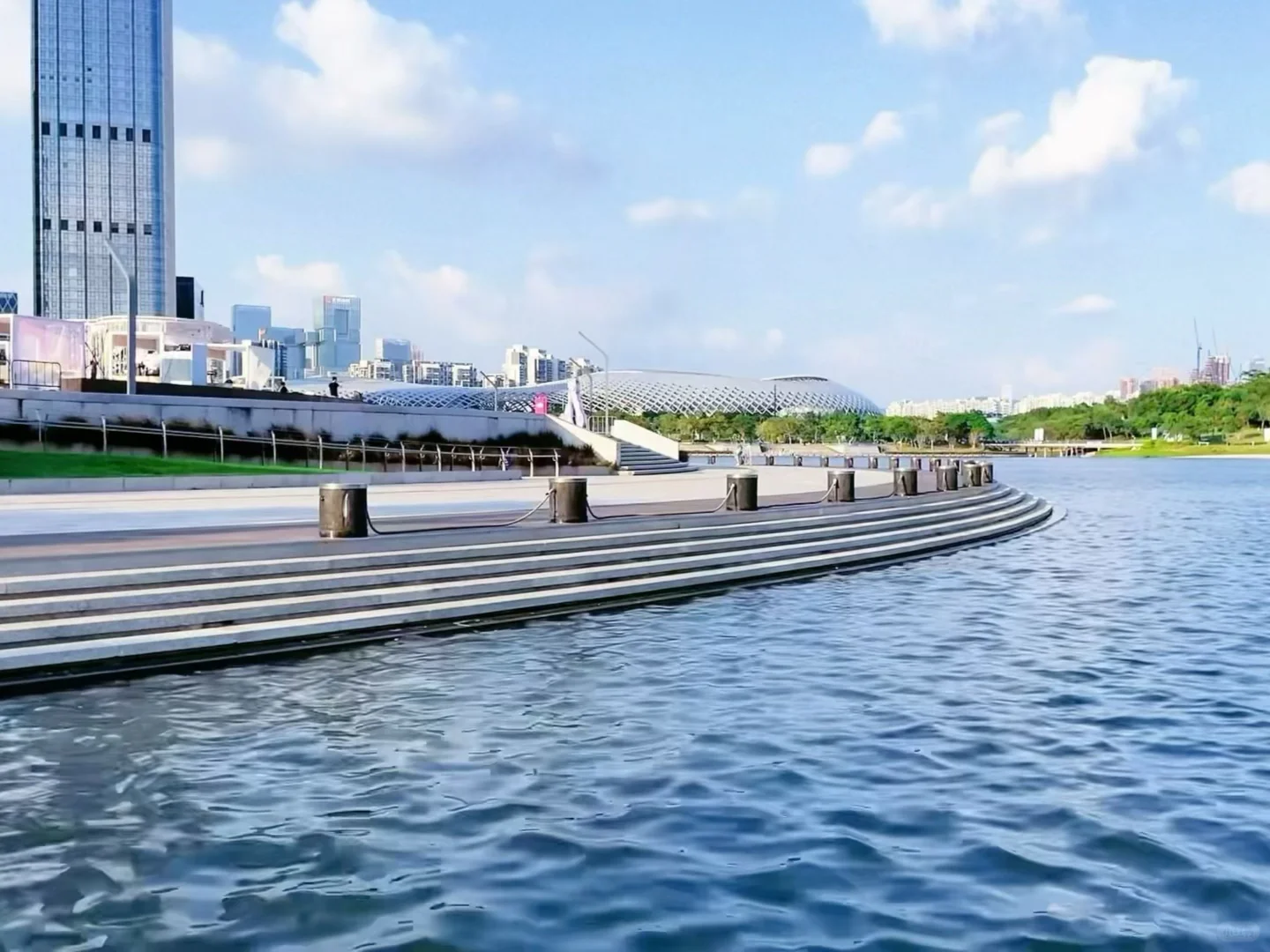 深圳‼️绝了，这是什么建筑……