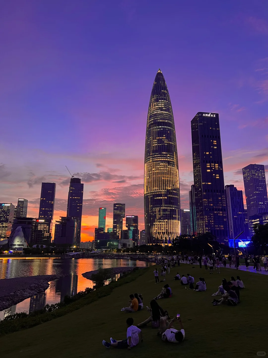 今日深圳湾火烧云🌇 评论区交换你拍的🥂