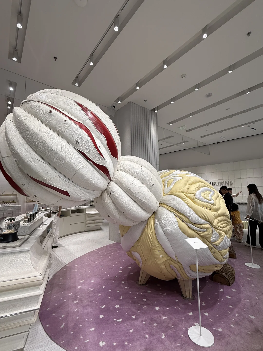 📍深圳巨人展，艺术与视觉的冲击